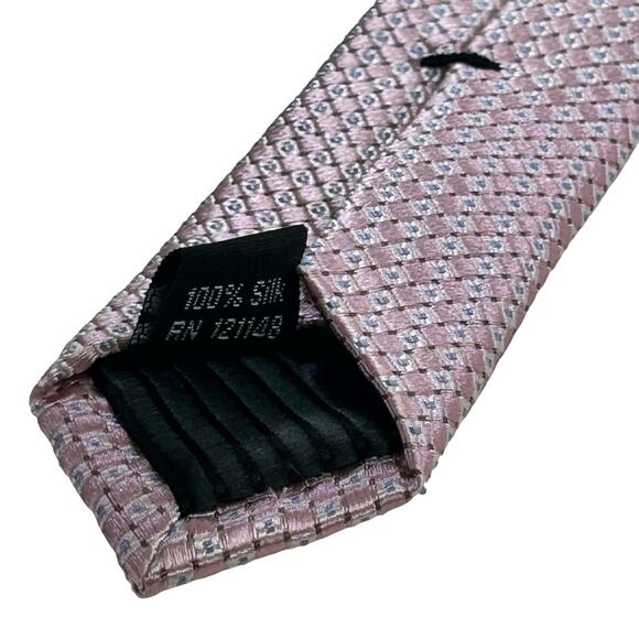 Kenneth Roberts Platinum Silk Necktie Pink Geometric Shimmer Modern Office Tie - Picture 6 of 9